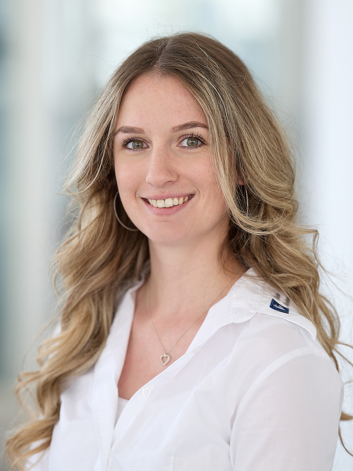 Anja Theil