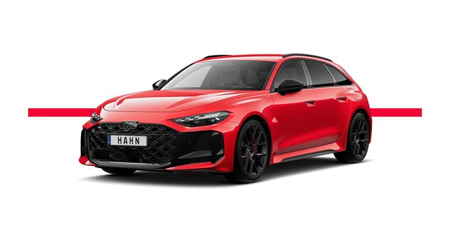 Roter Audi RS 5 Avant mit schwarzem Kühlergrill, schwarzen Felgen und getönten Scheiben in Seitenansicht