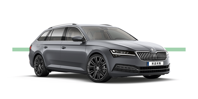 Modellfreisteller des Škoda Superb Combi in Seitenansicht